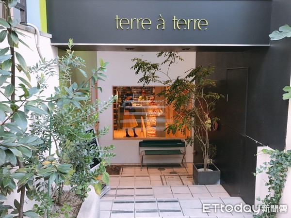 ▲名古屋人气面包店terre à terre。(图/记者赖文萱摄)