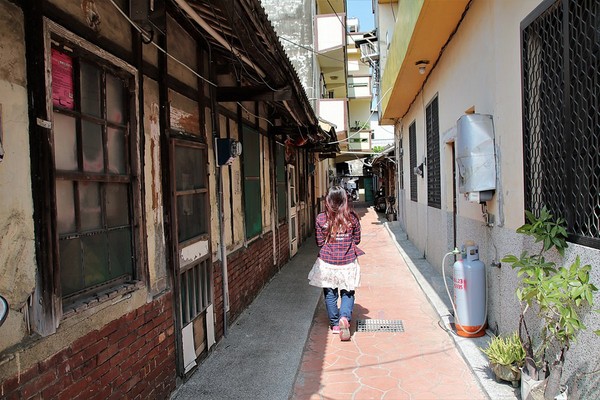 ▲彰化大村大路畔柑仔店彩绘墙。(图/旅游夜市趴趴走提供)