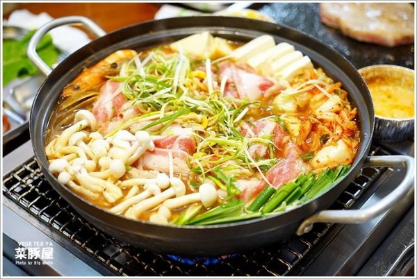 VEGE TEJI YA 菜豚屋(台中店)。(图/大口提供)