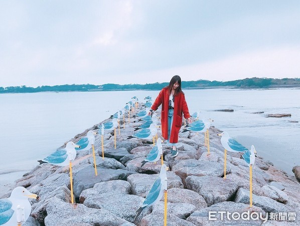 ���ձ���֪С�뵺�����õ����������С���ͼ�������������㣩