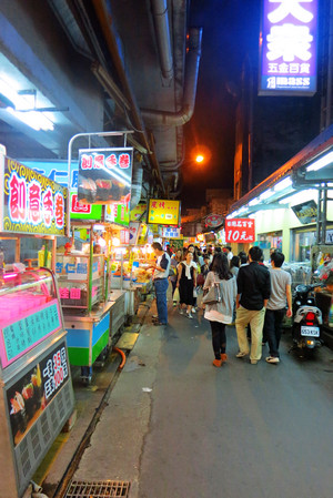 ▲宜兰东门夜市。(图/小白鲸提供)