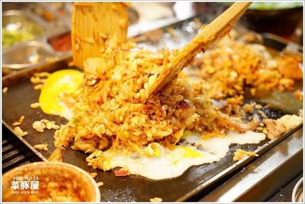 VEGE TEJI YA 菜豚屋(台中店)。(图/大口提供)