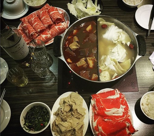 ▲台北市吴记麻辣鸳鸯火锅。（图／IG@yuki84520提供，请勿任意翻摄以免侵权）