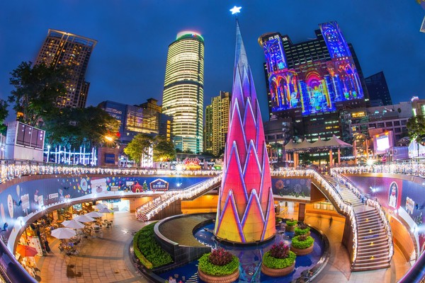 ▲2017新北欢乐耶诞城试灯。（图／新北市政府提供）