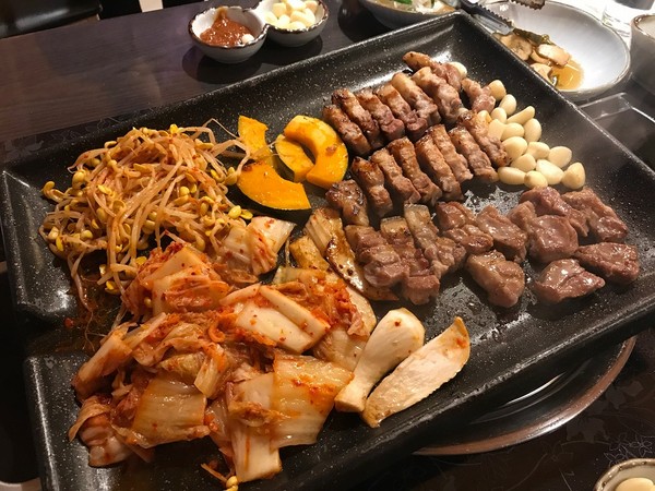 ▲韩国飨食天堂尽在济州釜山。（图／七逗旅游网提供）