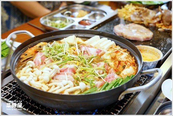 VEGE TEJI YA 菜豚屋(台中店)。(图/大口提供)