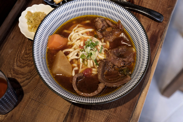 新北市 门前隐味牛肉面 。（图／男子的日常生活提供）