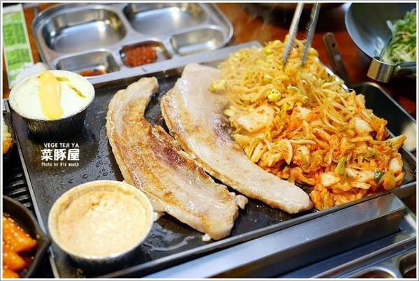 VEGE TEJI YA 菜豚屋(台中店)。(图/大口提供)