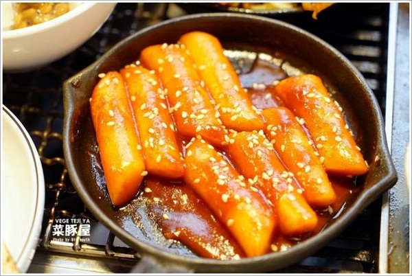 VEGE TEJI YA 菜豚屋(台中店)。(图/大口提供)