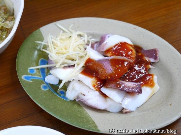 ▲宜兰罗东古早味三星葱油鸡饭。(图/三高Sir提供)