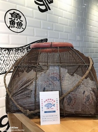 ▲台南林百货旁和兴号鲜鱼汤。(图/爱比妞提供)