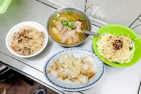 邱家油饭肉羹。(图/小虎食梦网)
