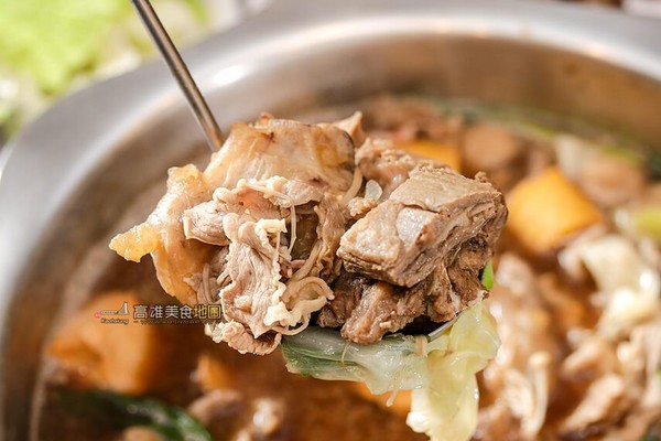 ▲琅莱了羊肉炉吃到饱。（图／高雄美食地图）