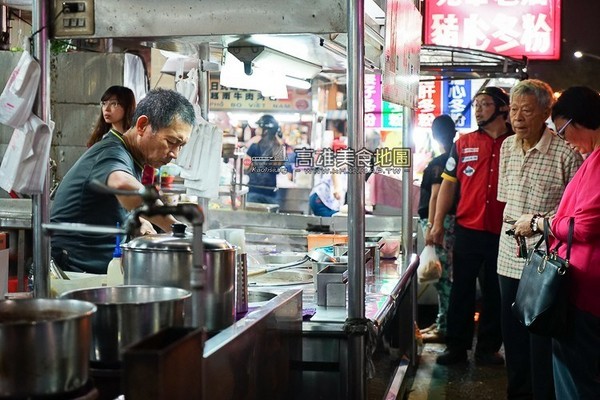 ▲光华夜市14个必吃美食。(图/高雄美食地图)