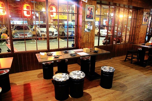 ▲后乐园町日式大众居食屋-江翠店。（图／萍子提供）