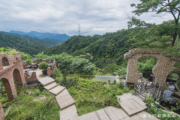 青立方(图/网友满分的旅游札记提供,请勿随意翻拍,以免侵权。)