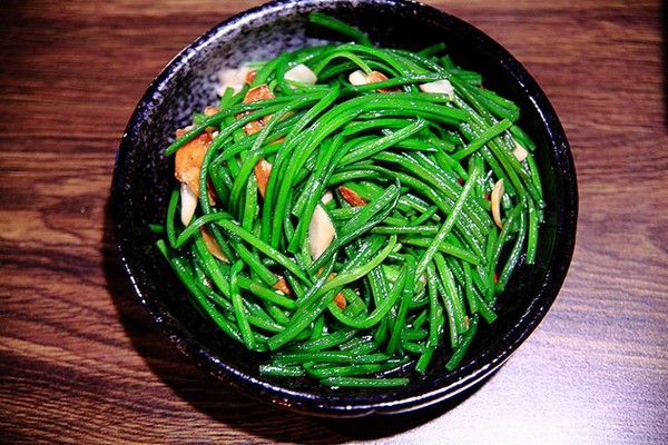 ▲后乐园町日式大众居食屋-江翠店。（图／萍子提供）