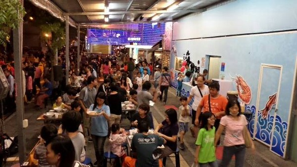 一允堂 巨无霸海鲜粥(图/翻摄自一允堂海鲜粥粉丝团)