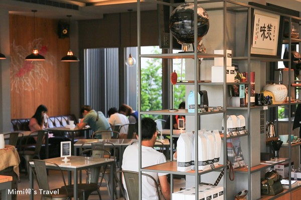 ▲猛男咖啡2.0安平店。(图/Mimi韩提供)