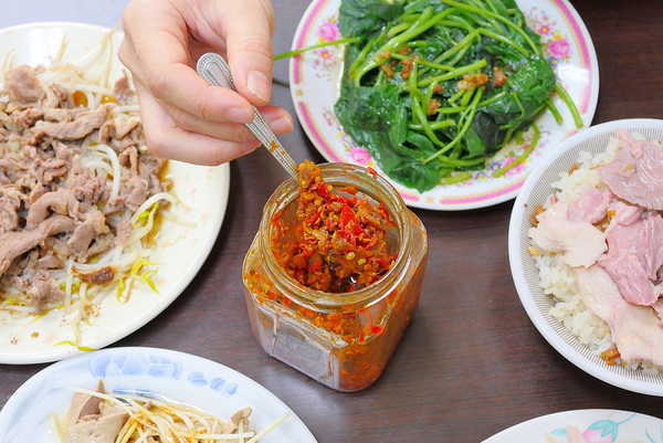 台中 顶吉古早味火鸡肉饭。（图／橘子狗爱吃糖提供）