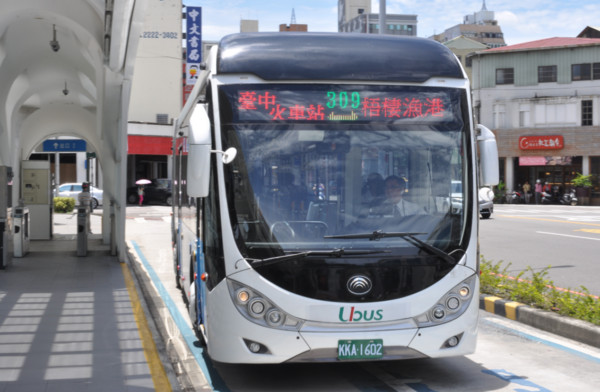 ▲高美湿地公车。（图／台中市政府提供）
