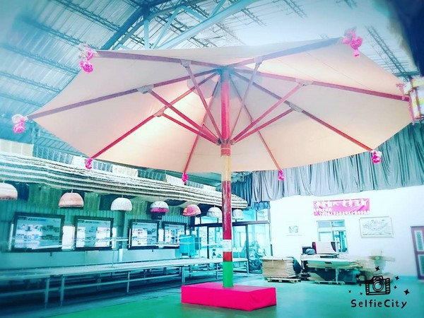 ▲藏伞阁观光工厂。(图/网友bellebelle115、kaijun_wang提供,请勿随意翻拍,以免侵权)
