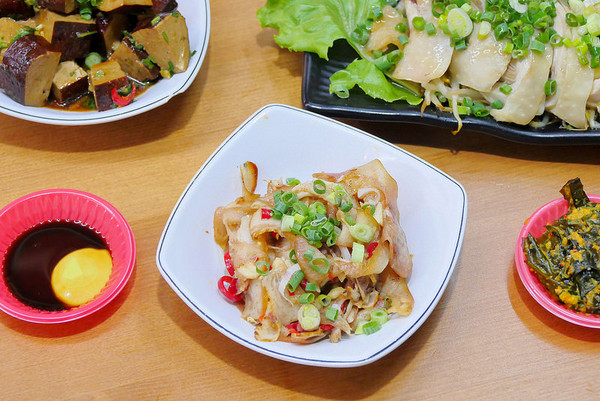 ▲台中大四喜牛肉面东海夜市 。(图/橘子狗爱吃糖提供)
