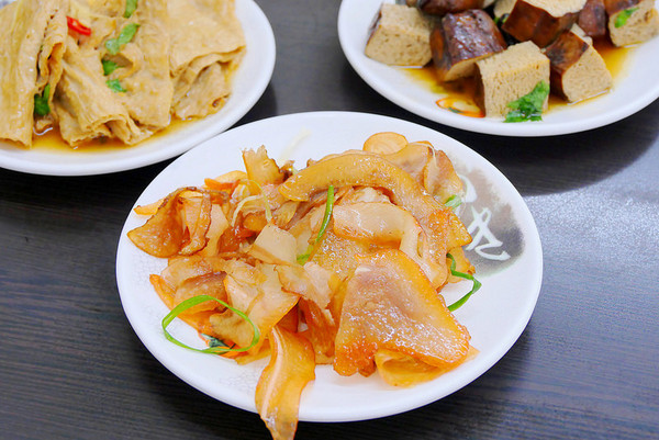 山西蕃茄牛肉刀削面。(图/橘子狗爱吃糖)
