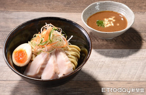▲胡麻沾面。(图/面屋一灯提供)