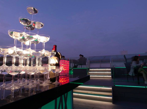 ▲璀璨星空Sky Bar。(图/取自《魅丽海自助餐厅》粉丝专页)