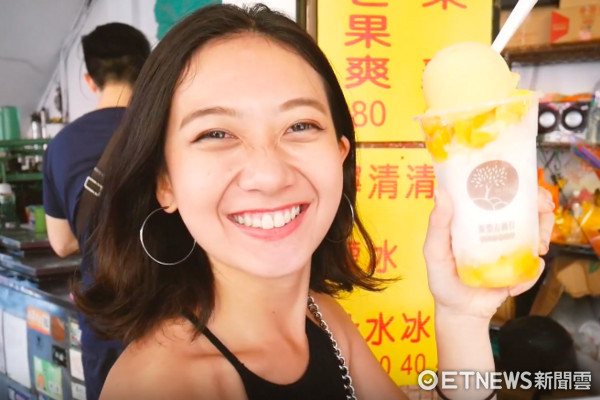 ▲正妹推荐中坜美食。(图/翻摄自Ann 安秋粉丝专页)