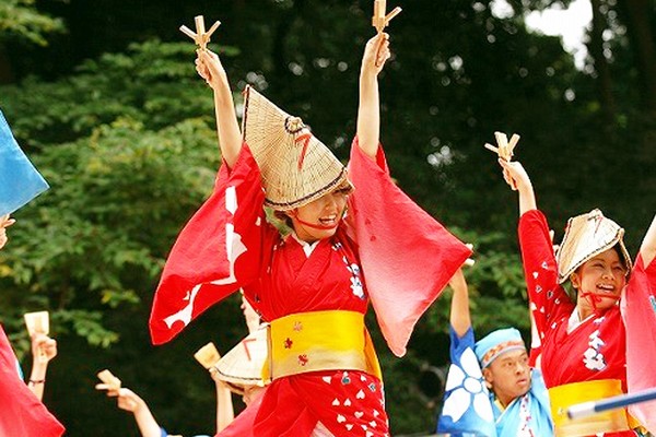 日本四国夜祭典!赞岐高松花火倒数中。(图/翔笙旅游)