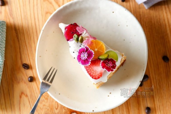 ▲高雄 先生せんせい手作千层 。(图/高雄美食地图提供)