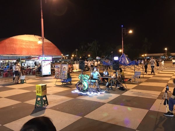 ▲花莲东大门夜市懒人包。(图/Evan提供)