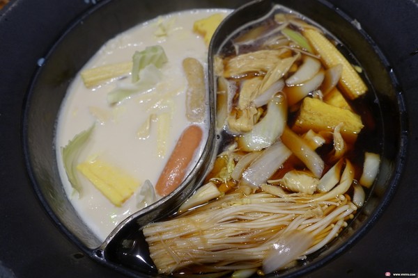 ▲桃园温野菜日式吃到饱涮涮锅。（图／Viviyu提供）
