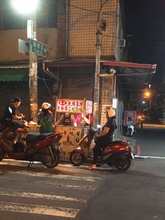 ▲高雄五甲地区南光街夜市。(图/高雄美食地图提供)