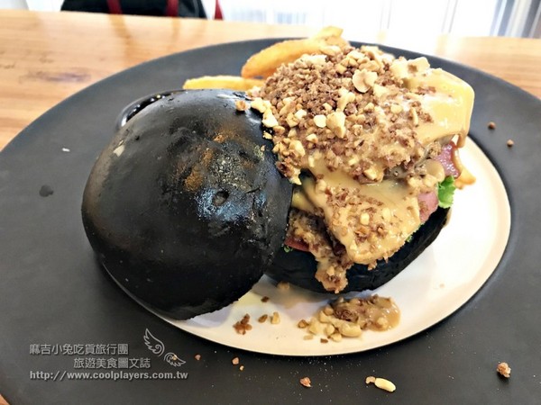 ▲浩克汉堡。(图/麻吉小兔提供)