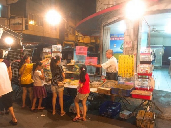 ▲高雄五甲地区南光街夜市。(图/高雄美食地图提供)