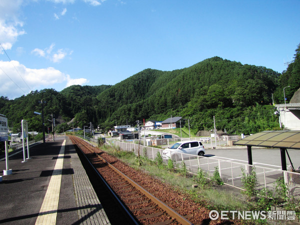 ▲秋田内陆纵贯铁路 。（图／记者吕晓雯摄）