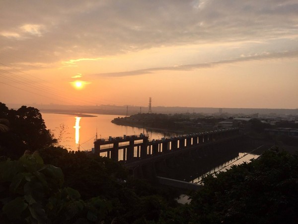 ▲NineSky九天三峡货柜屋咖啡厅。(图/NineSky九天三峡货柜屋咖啡厅提供)
