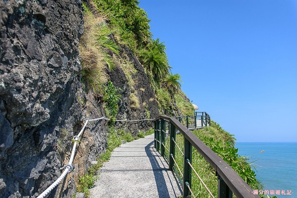 ▲亲不知子断崖。(图/满分的旅游札记提供)