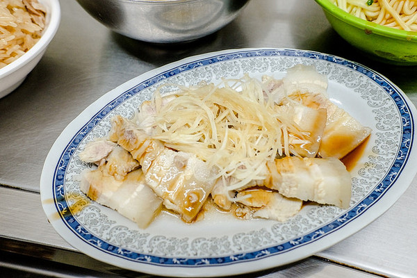 邱家油饭肉羹。(图/小虎食梦网)