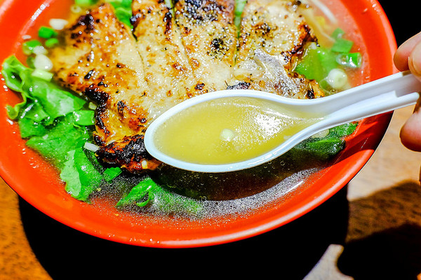 玉明越南美食馆(图/小虎食梦网)