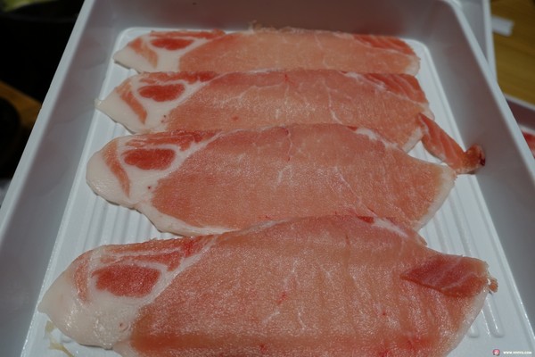 ▲桃园温野菜日式吃到饱涮涮锅。（图／Viviyu提供）