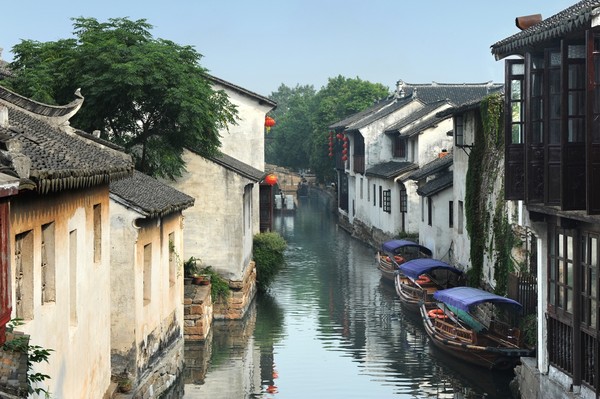 啥咪！两万有找玩饱饱，小资旅游全新选择（图／五福旅游提供）