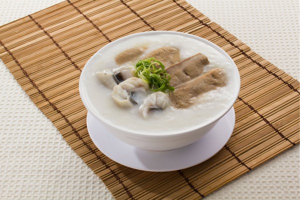 ▲%伎康米≈嗝嫘」莸镊?蚧粕持?吨? 。(图/取自靠得住粥面小馆脸书)