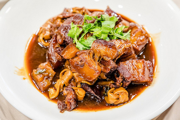轩维小厨新传菜。(图/小虎食梦网)