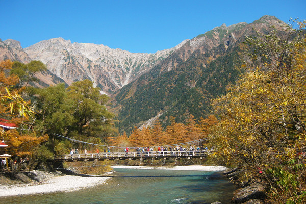 ▲不一样的枫红立山、黑部峡谷、上高地、合掌村。(图/翔笙旅游)