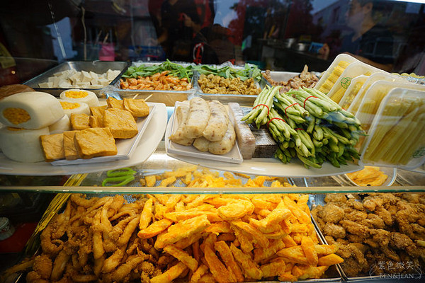 ▲宜兰罗东夜市骂子蛋炸物小店。(图/紫色微笑提供)