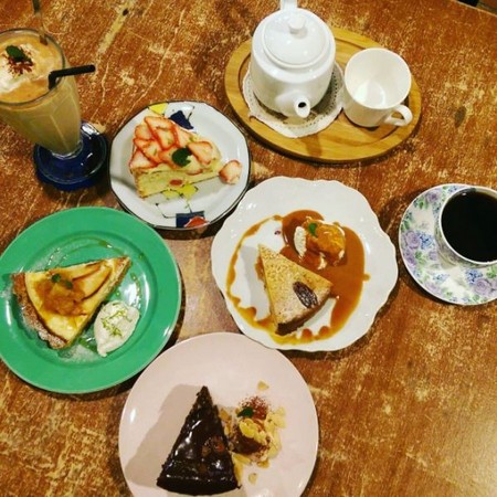 屋子里有甜点的各式甜点。(图/IG@graceshiao提供。)